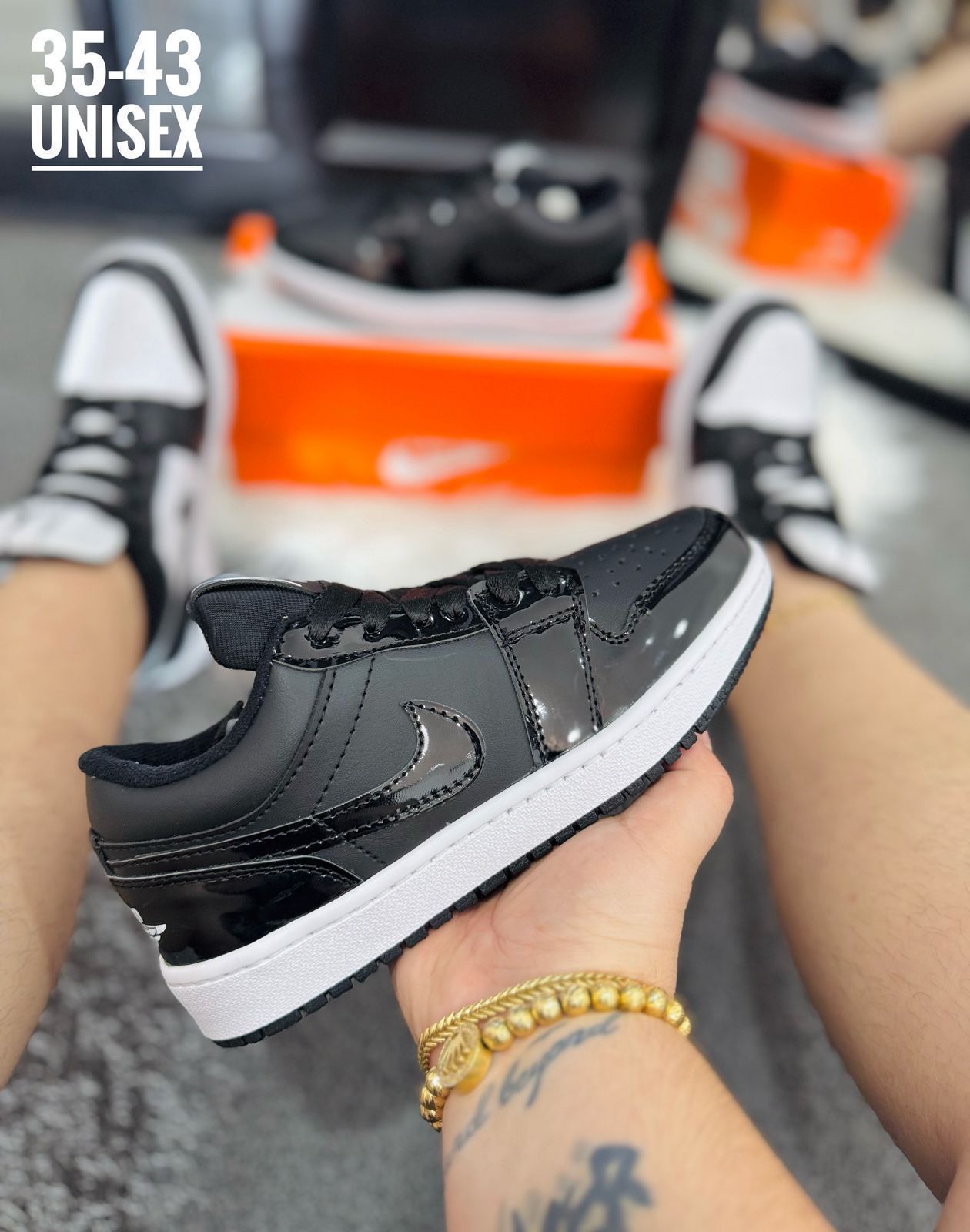 NIKE JORDAN LOW