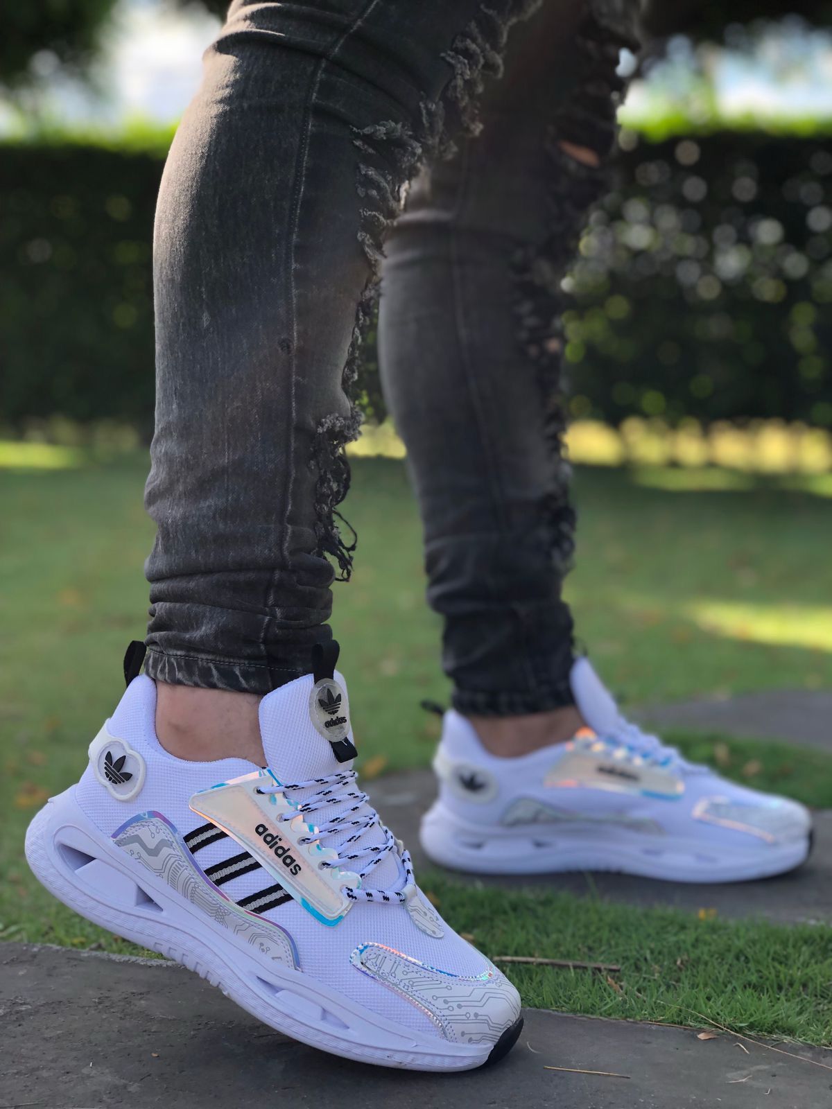 ADIDAS MAMBA