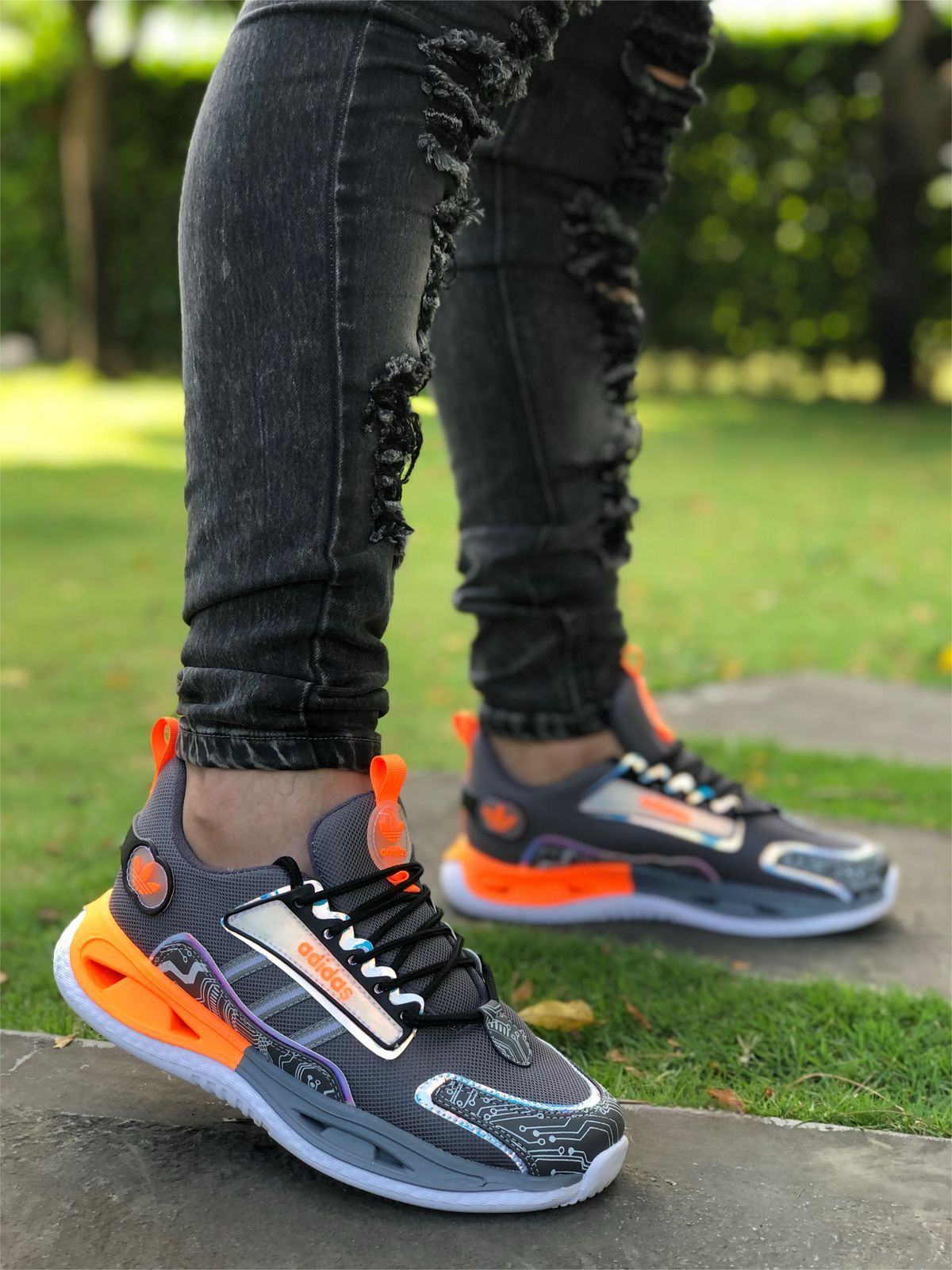 ADIDAS MAMBA