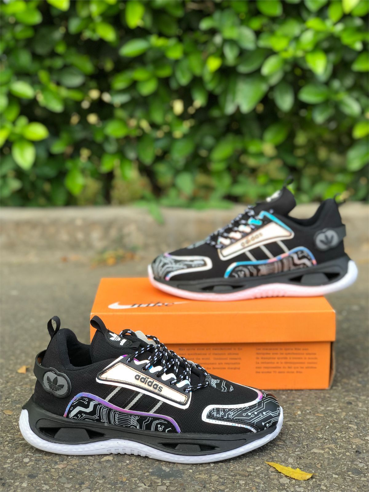 ADIDAS MAMBA